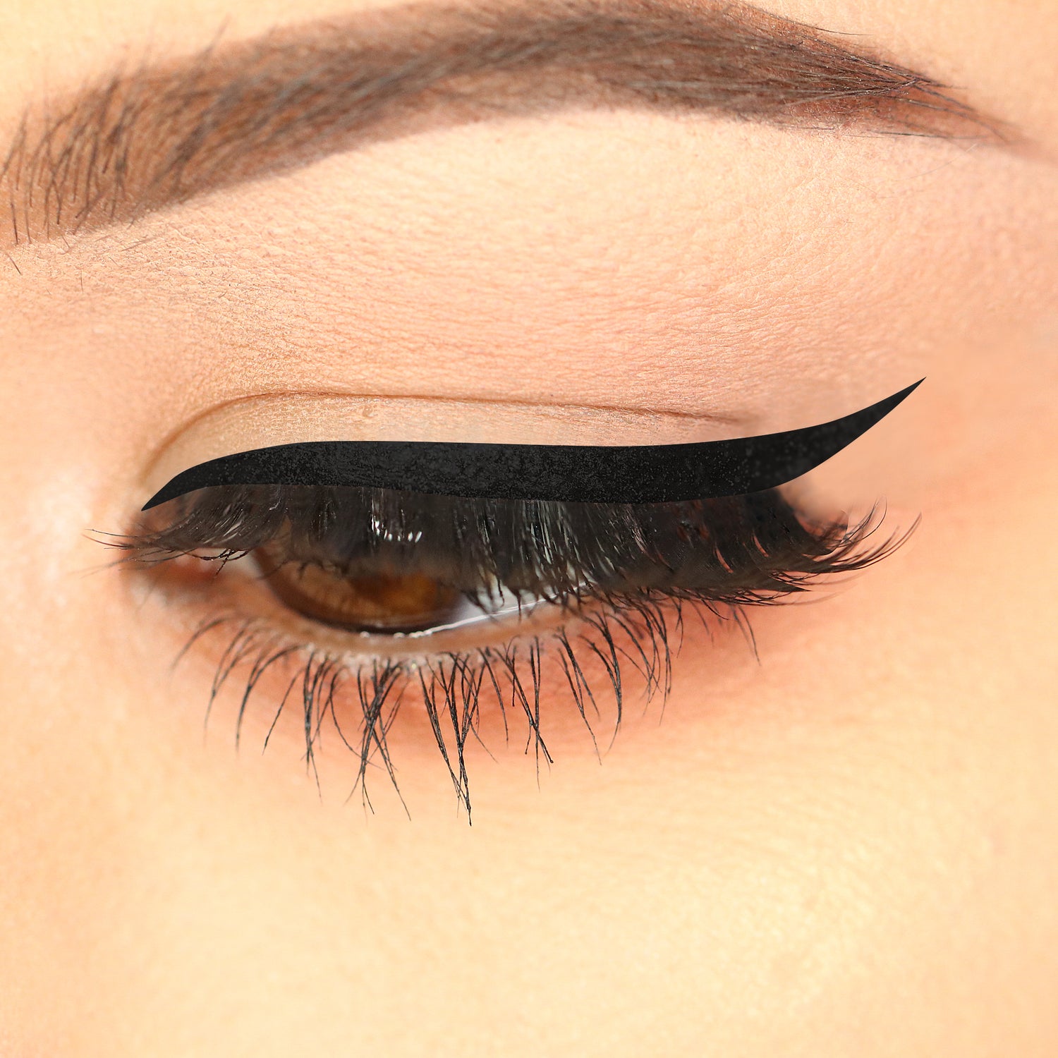 DELINEADOR LÍQUIDO ROCK N' GLITZ DIAMOND DAZZLE