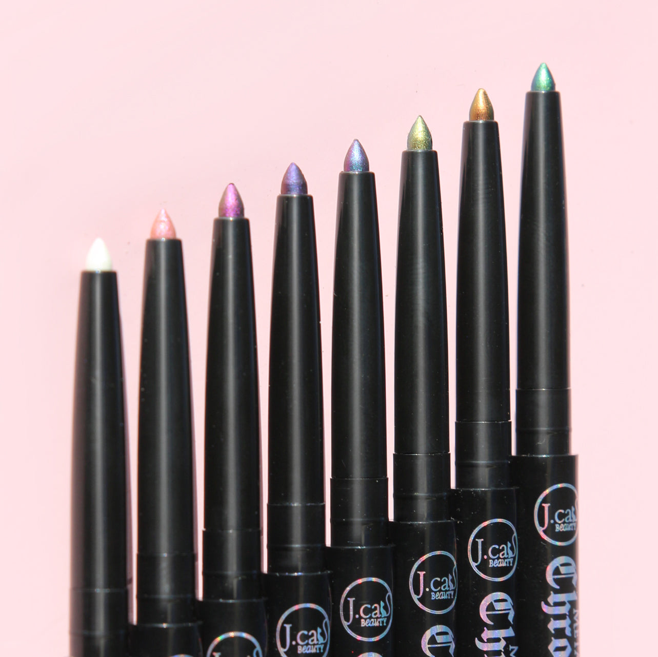 color shifting eyeliner that is long lasting