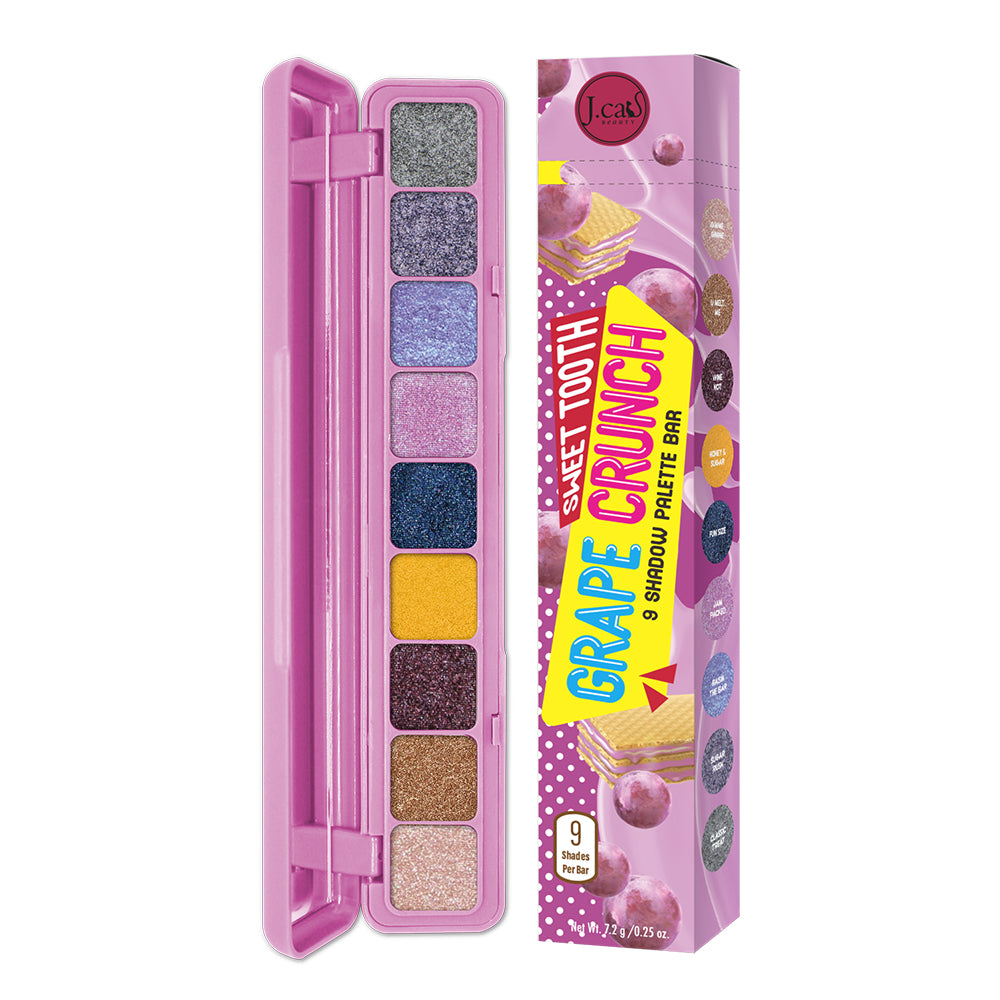 Eyeshadow palette with 9 shimmer shades
