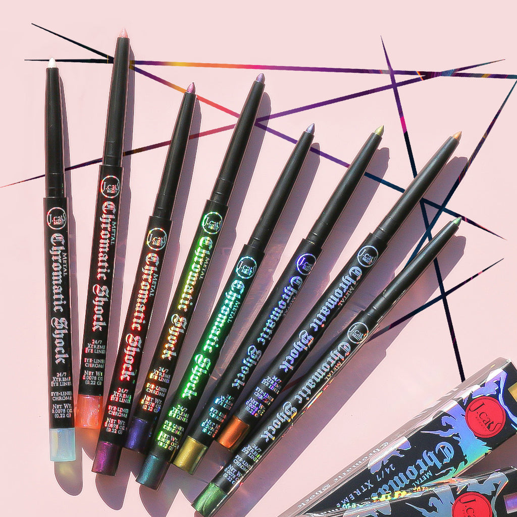 color shifting eyeliner that is long lasting 